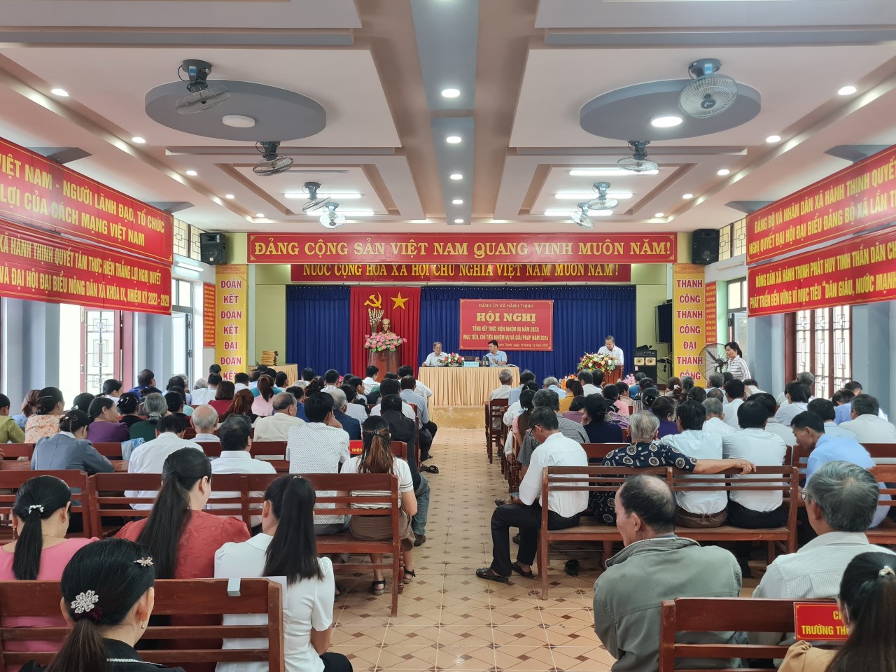Đảng bộ xã Hành Thịnh tổng kết công tác xây dựng Đảng cuối năm 2023